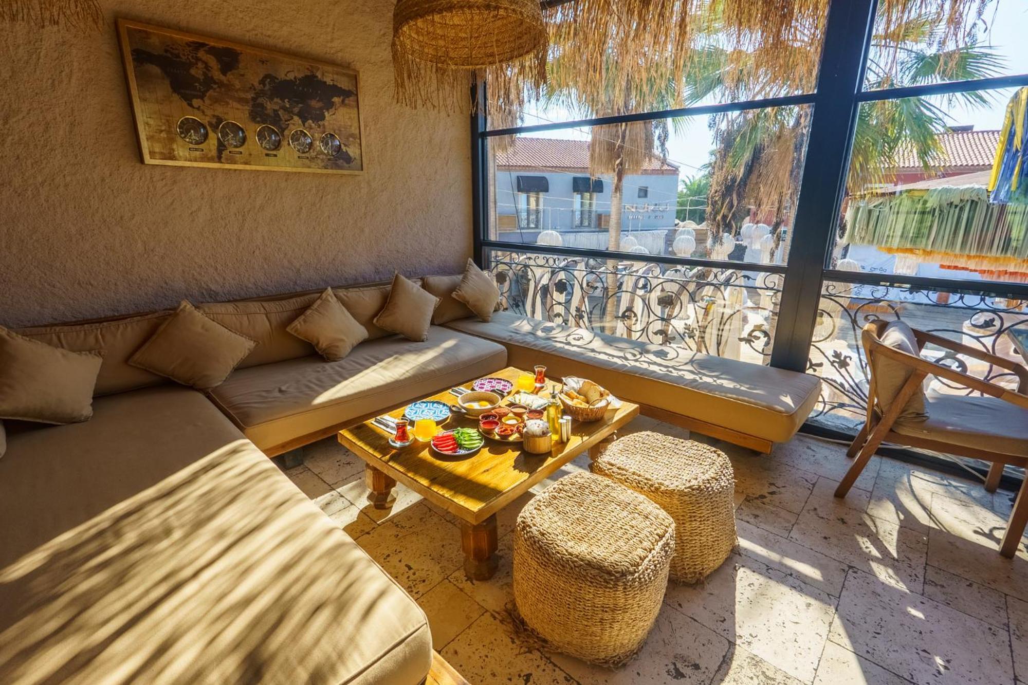 Hotel Alacati Aura